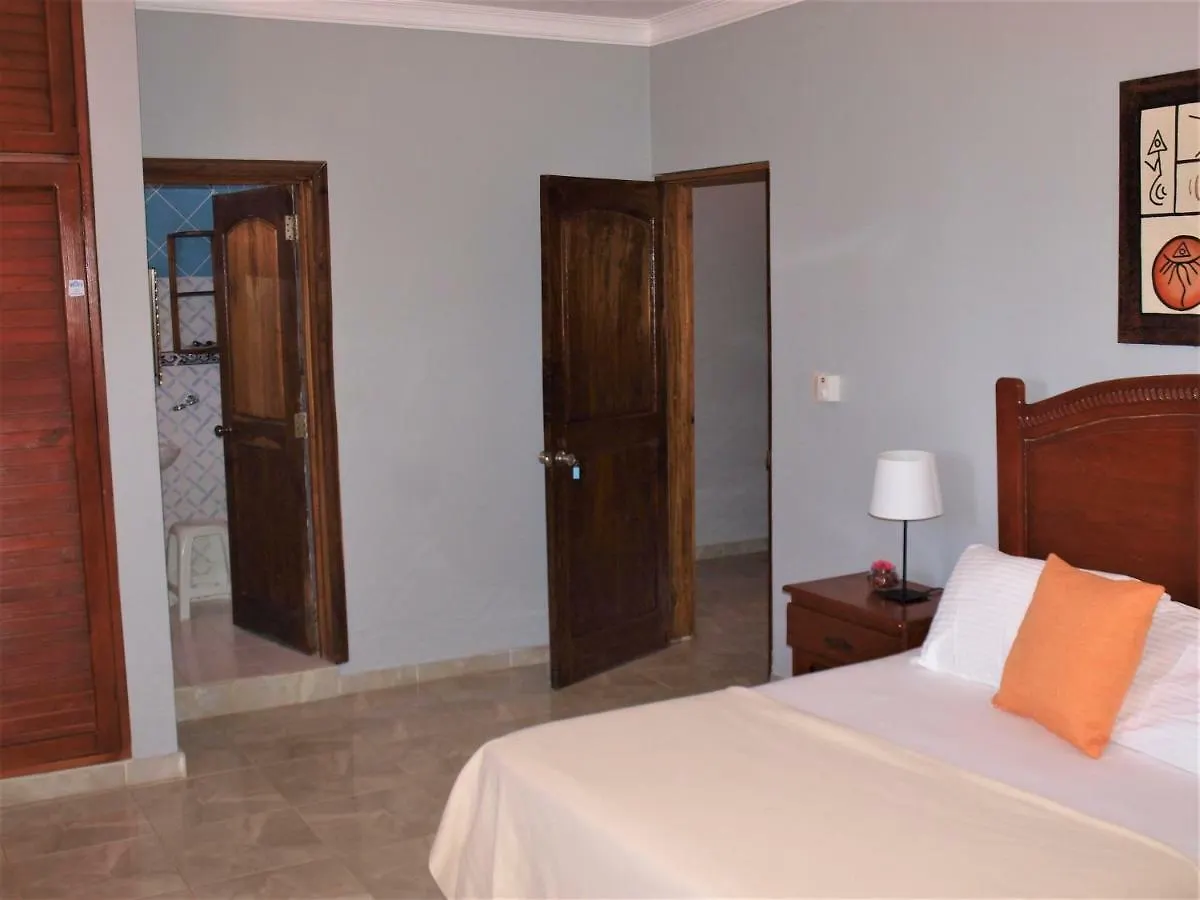 Hotel La Saladilla Beach Club Barahona