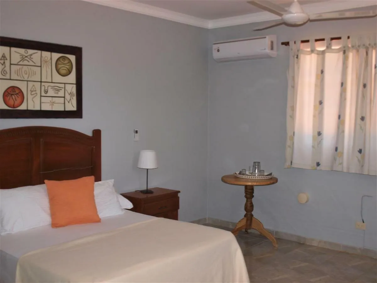 ****  Hotel La Saladilla Beach Club Barahona Dominikana